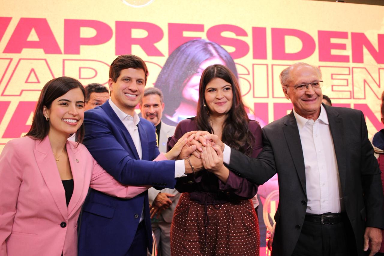 Aava filiação ao PSB