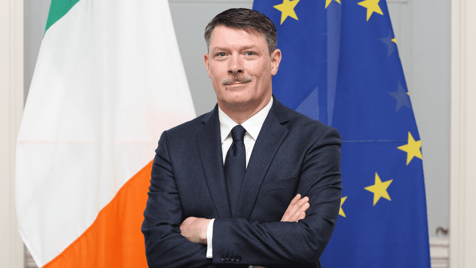Anápolis recebe embaixador da Irlanda e discute negócios, migração e presença de empresa estrangeira na cidade