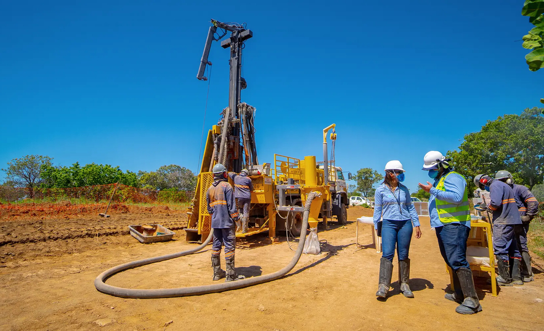 Aclara prevê início da produção comercial de terras raras em Goiás em 2028