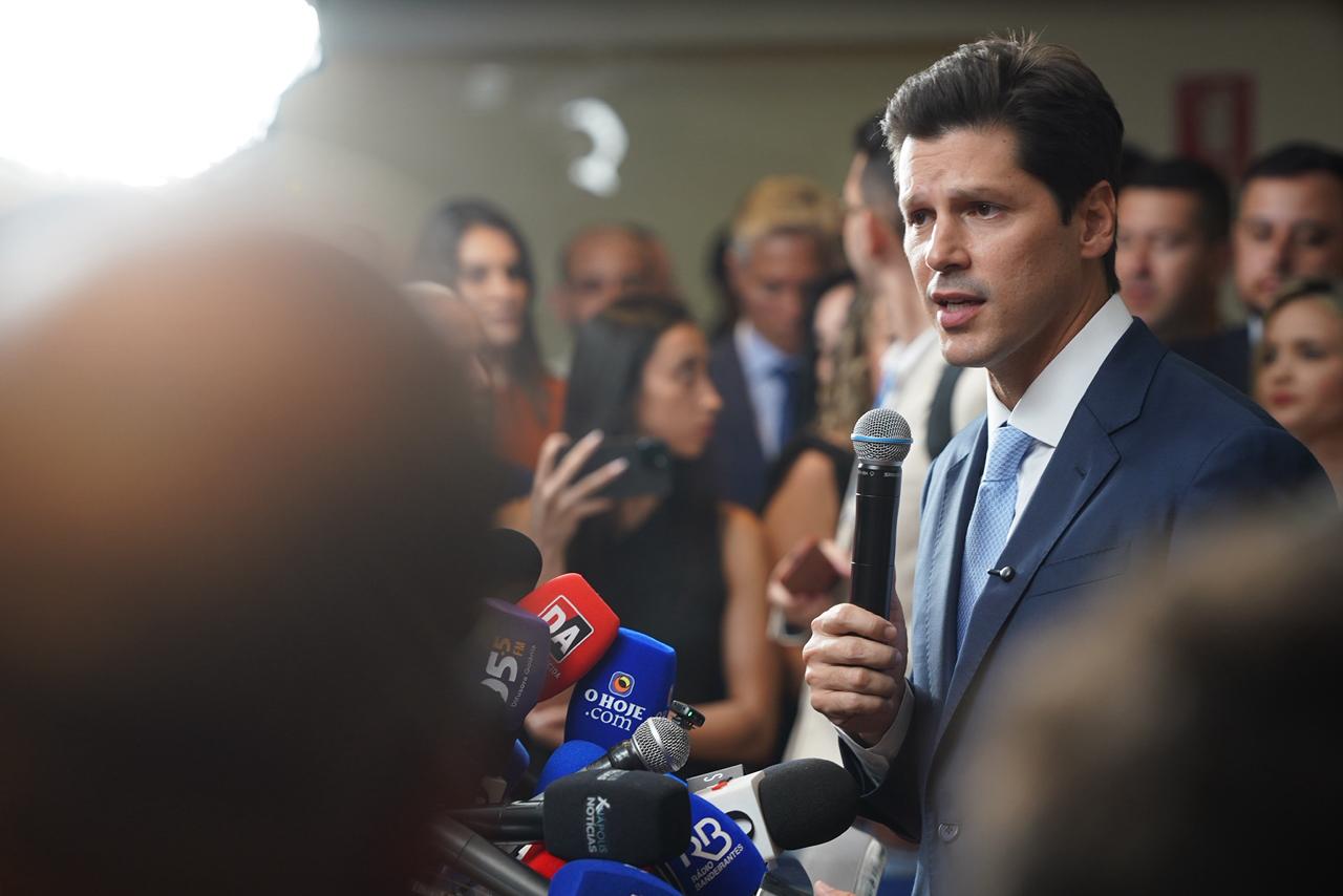 Governador Daniel Vilela assina termo de adesão de Goiás ao subsídio do diesel para conter alta de preços (1)