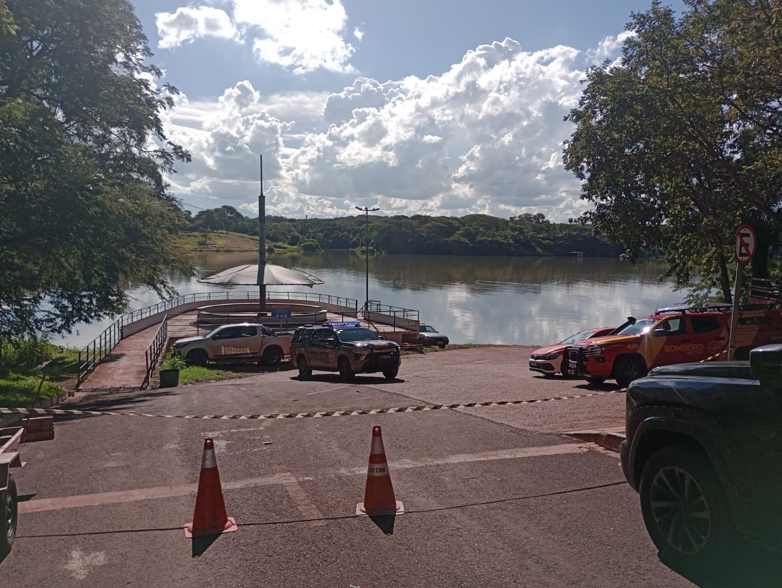 Localizadas vítimas de carro que caiu no Rio Paranaíba