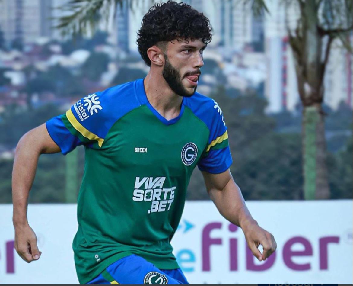 Sem lateral pela direita, Goiás terá que improvisar na posição