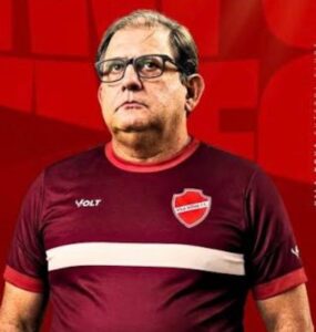 Só Guto Ferreira gostou do Vila contra o Capital