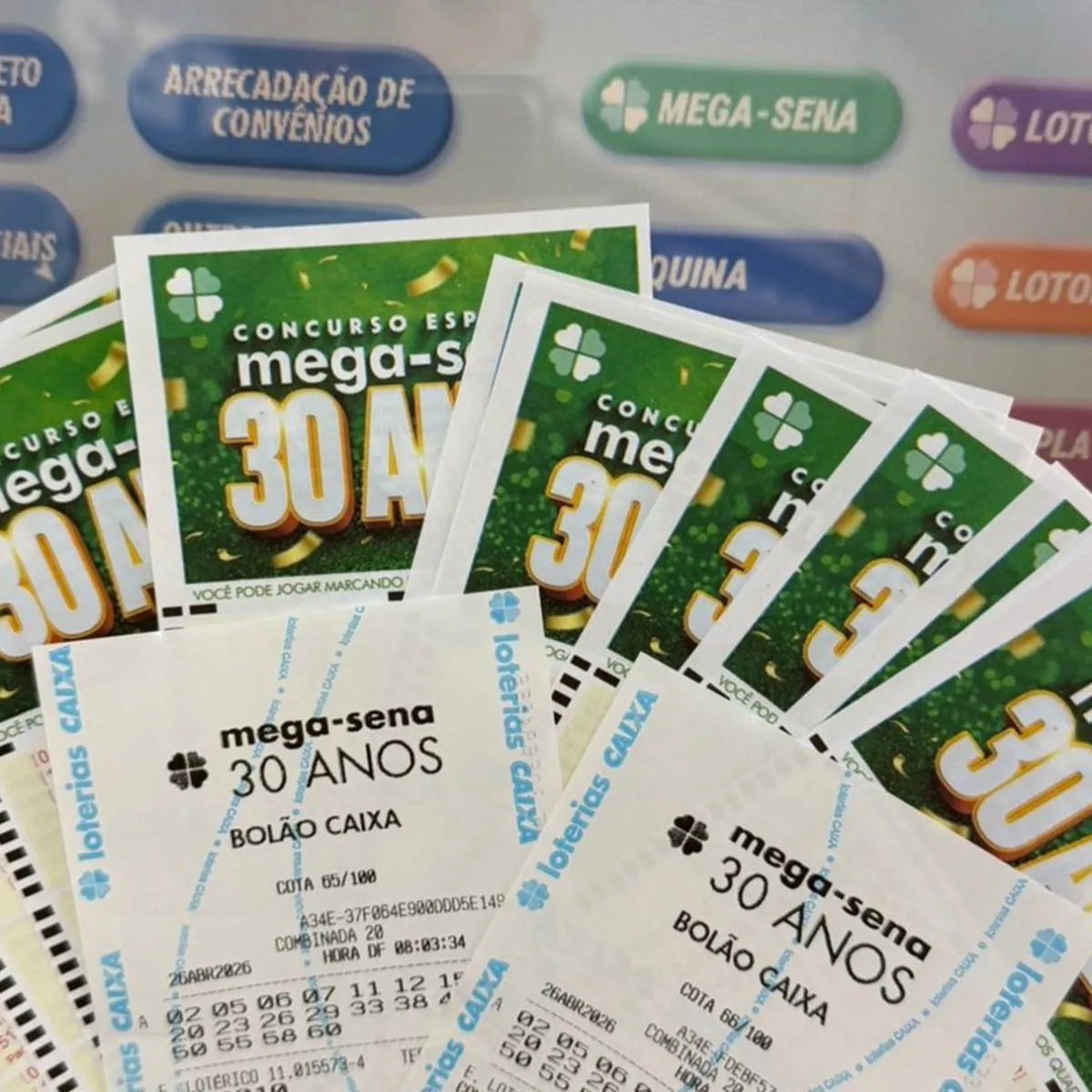 É daqui a pouco: Mega-Sena especial sorteia R$ 320 milhões