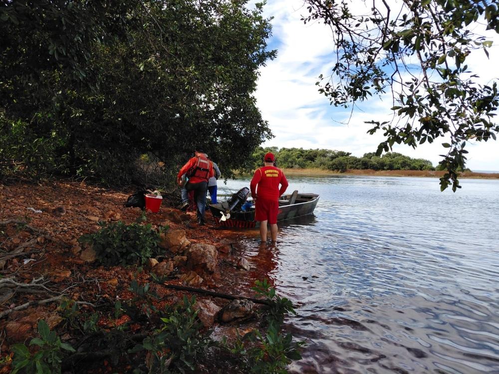 Pescadores ilhados Goiás