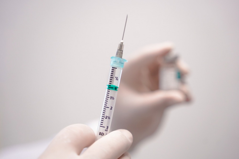 Vacina contra HPV zera mortes por câncer de colo do útero entre jovens vacinadas na Inglaterra