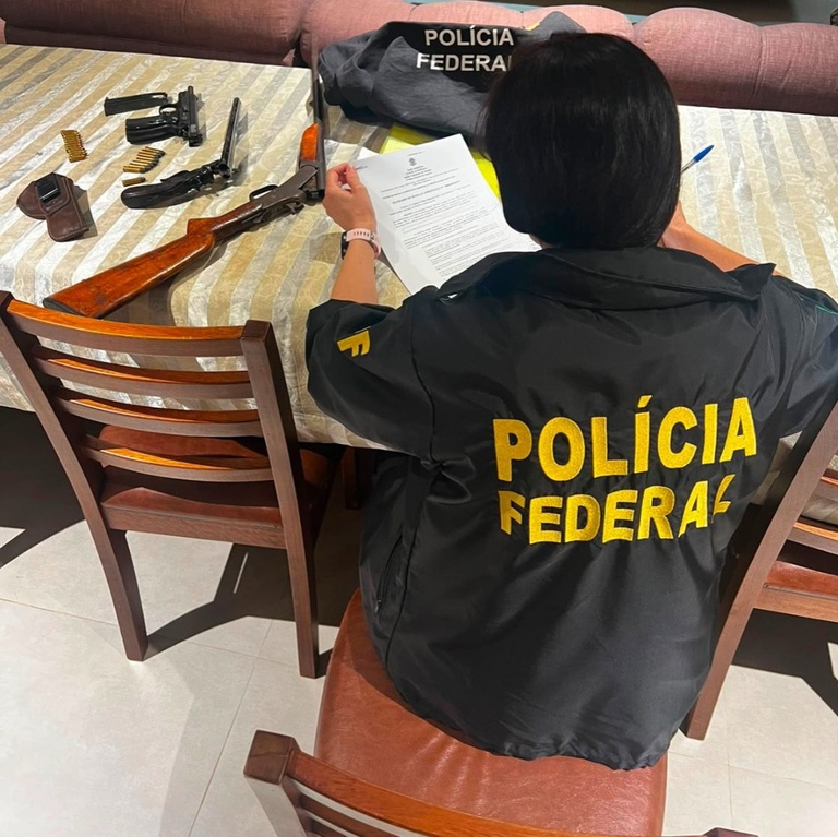 PF esquema dinheiro