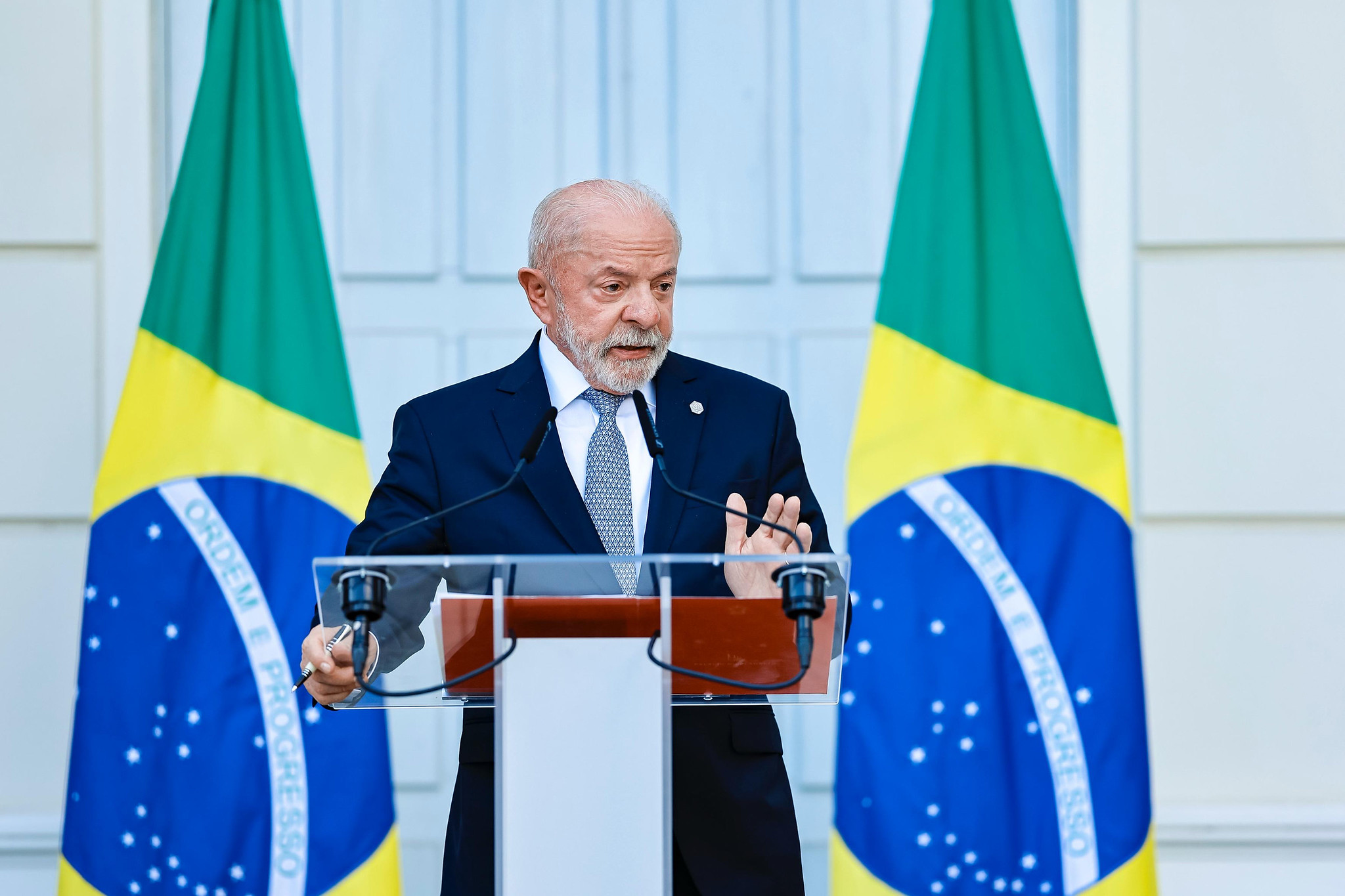Lula não é de esquerda Fala do presidente confunde bolsonaristas, mas não surpreende; entenda