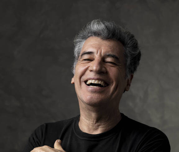 Paulo Betti leva teatro gratuito e workshop a Senador Canedo em programação cultural especial