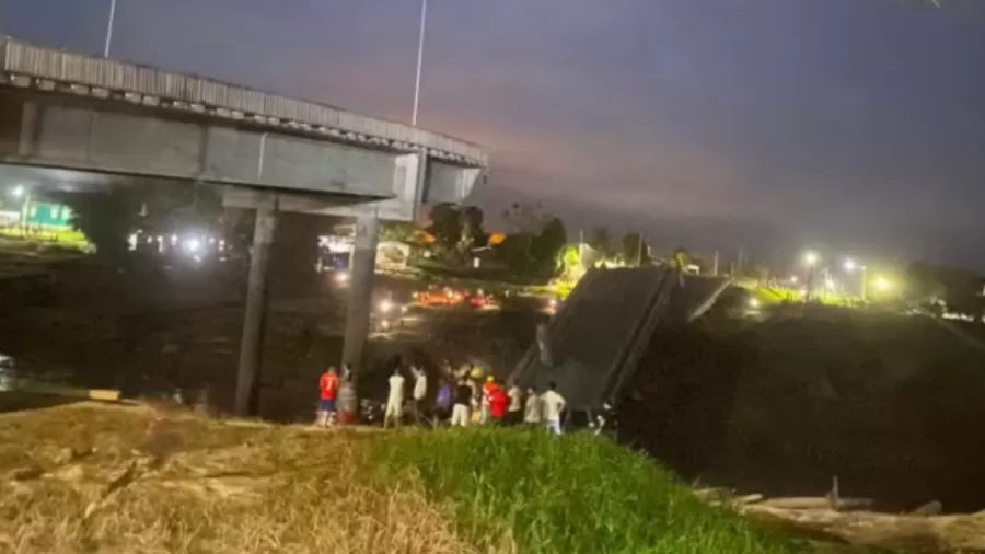 Ponte de R$ 36 milhões desaba no Acre e deixa quatro feridos, dois em estado grave