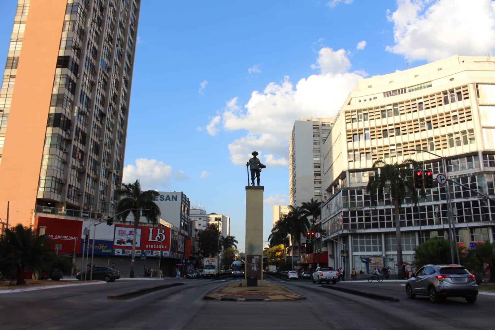 Projeto Morar no Centro volta à CCJ da Câmara de Goiânia após aprovação de 12 emendas