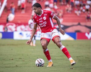 Pedro Romano interessa ao futebol do Japão
