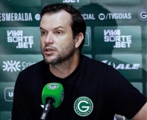 Daniel Paulista demonstra estar em seu limite no Goiás