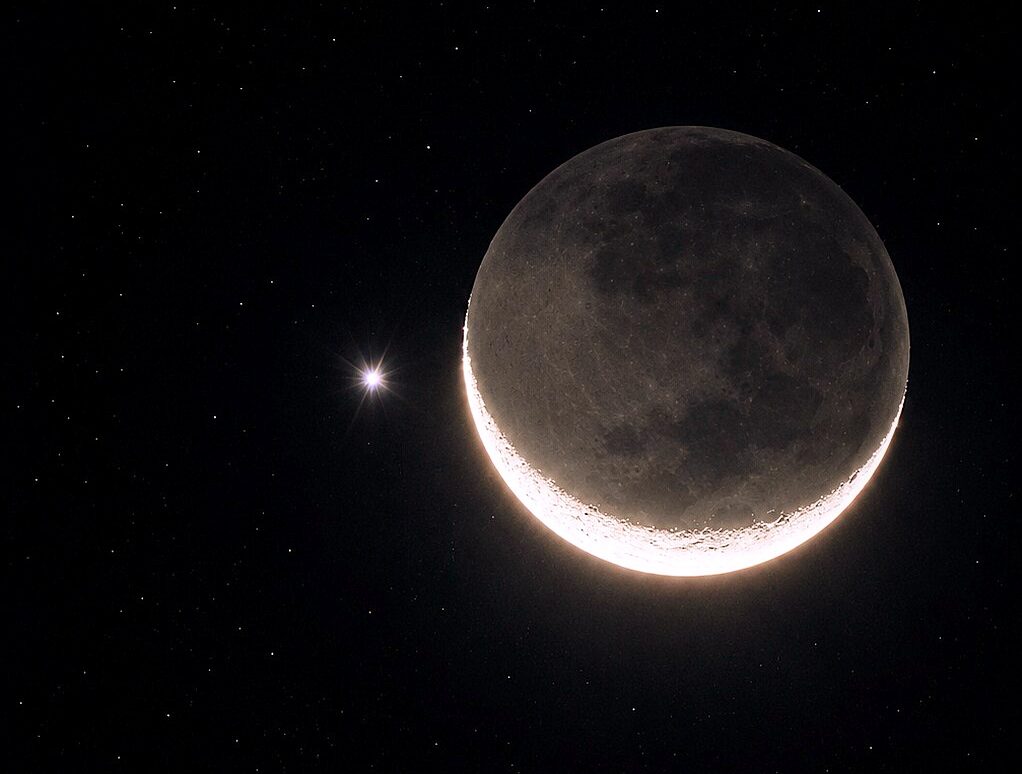nesta quarta-feira (17) poderá observar uma rara configuração celeste: Vênus e a Lua crescente aparecerão visualmente próximos no céu, formando um espetáculo astronômico visível a olho nu em todo o Brasil.