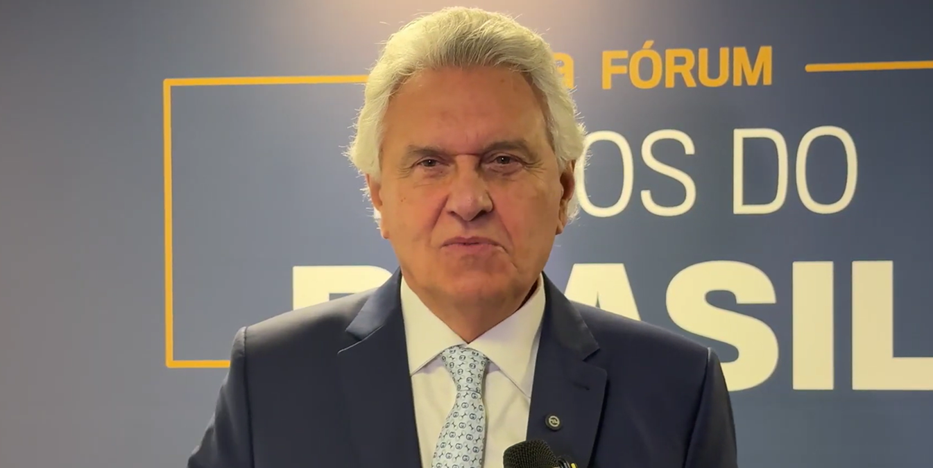 Caiado diz que Flávio Bolsonaro perdeu condição de enfrentar Lula no segundo turno