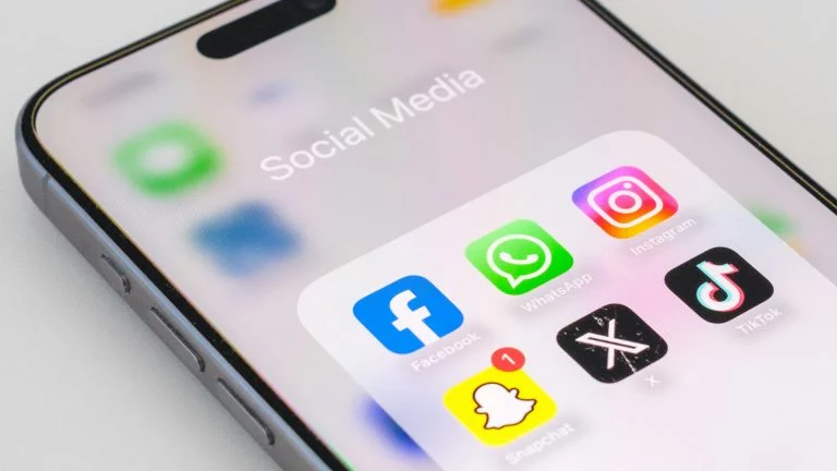 Instagram Facebook Meta