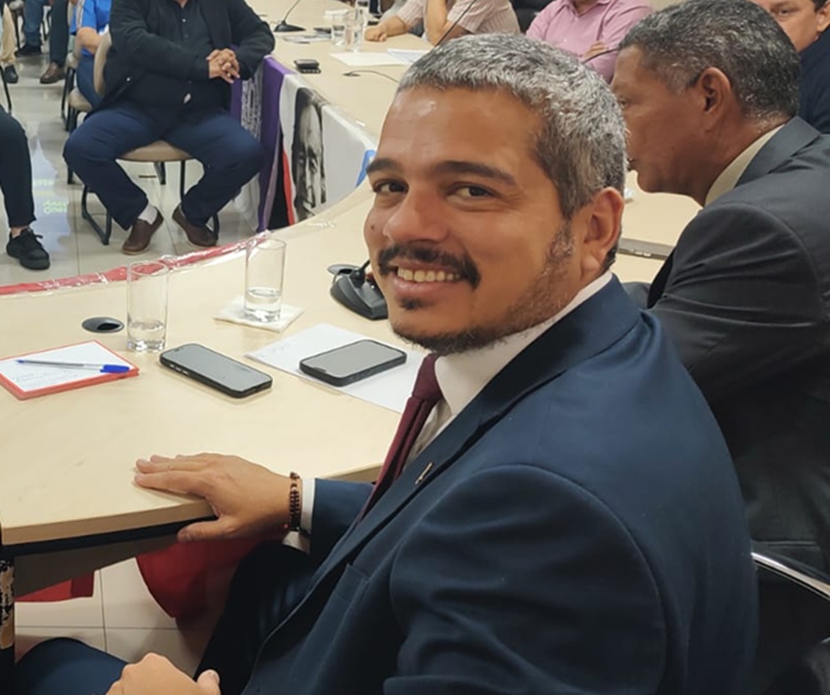 Após PT definir pré-candidatura, PDT não garante apoio automático em Goiás