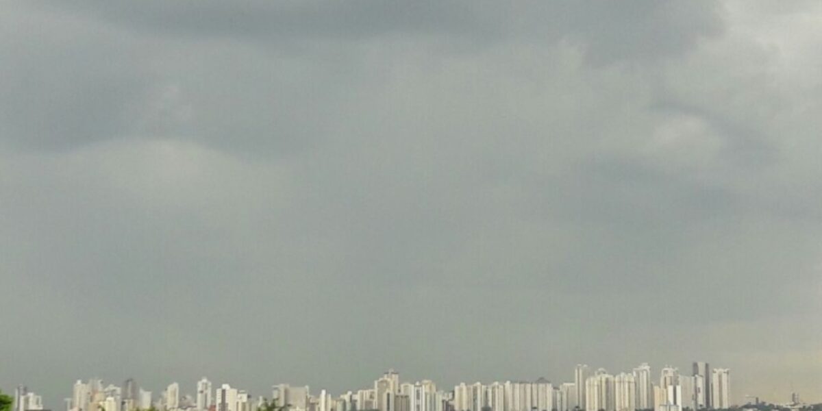 Sol entre nuvens predomina em Goiás nesta segunda-feira, mas há chance de chuva isolada em parte do estado