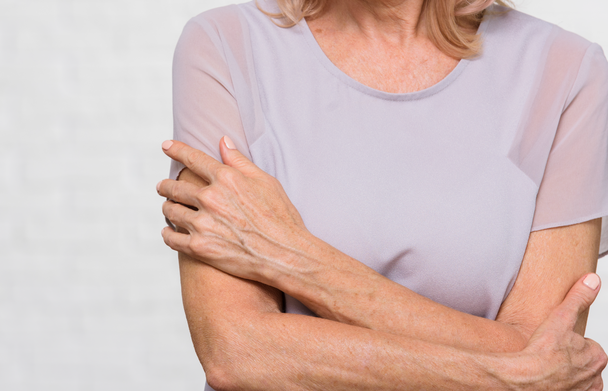 Menopausa acende alerta para a saúde dos ossos e cuidados devem começar muito antes