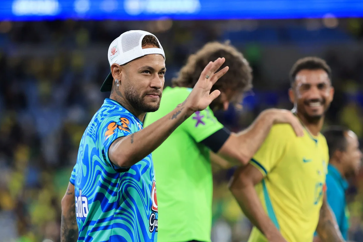Neymar fica fora do ranking dos maiores salários da Seleção Brasileira; veja quem lidera a lista