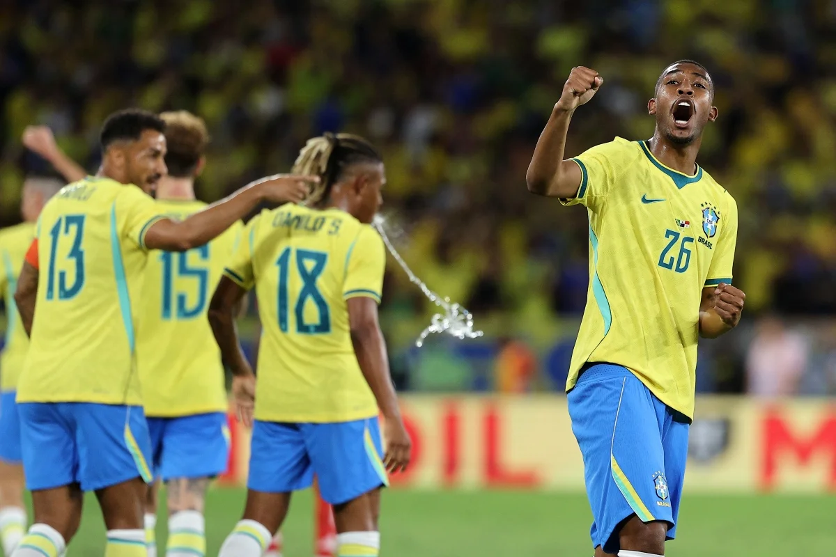 Seleção se despede do Brasil com goleada sobre o fraco Panamá