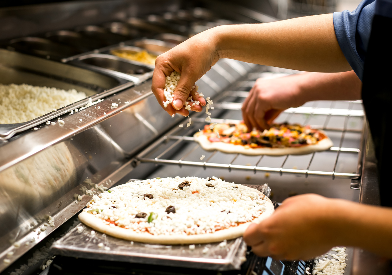 Dia da Pizza: Brasil abre quase 2 mil pizzarias em cinco meses; Goiás está entre os estados que mais crescem - Magnifc | Stockking