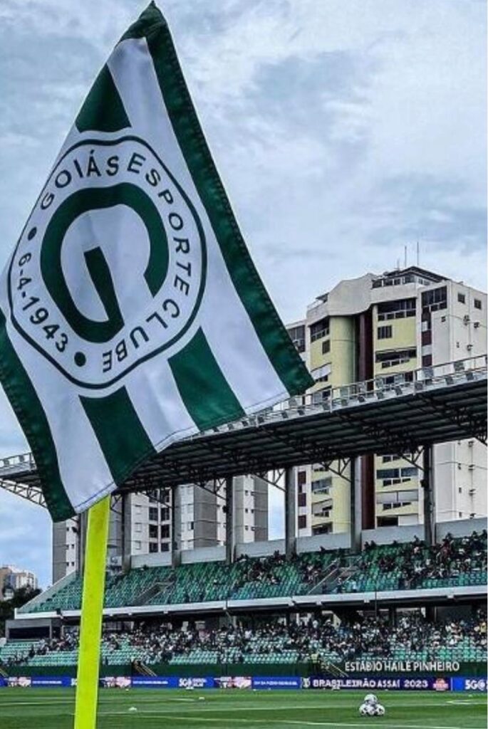 Goiás muda o Estatuto, mas não muda quem manda