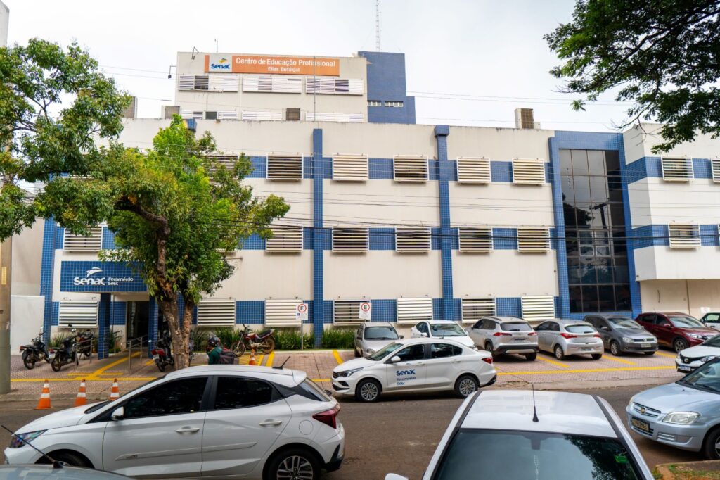 Sesc e Senac Goiás abrem seleção com salários de até R$ 6,2 mil; veja como se inscrever