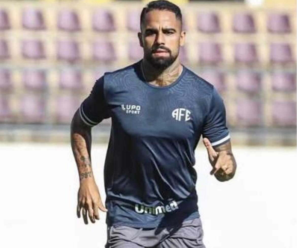 Netinho - Ferroviária - Atlético-GO - Transfer Ban - Herivelto
