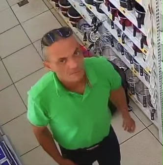 Homem é preso após furtar cerca de 30 facas para pagar dívida de drogas
