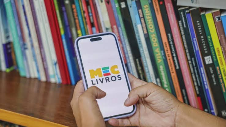 Plataforma gratuita de empréstimo digital do MEC tem mais de 24 mil obras e 1 milhão de usuários