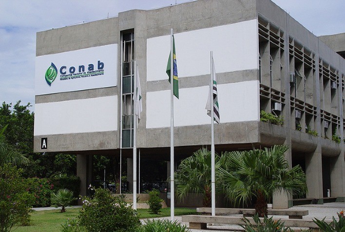 Conab alerta para golpes com falsas doações e cobrança de Pix