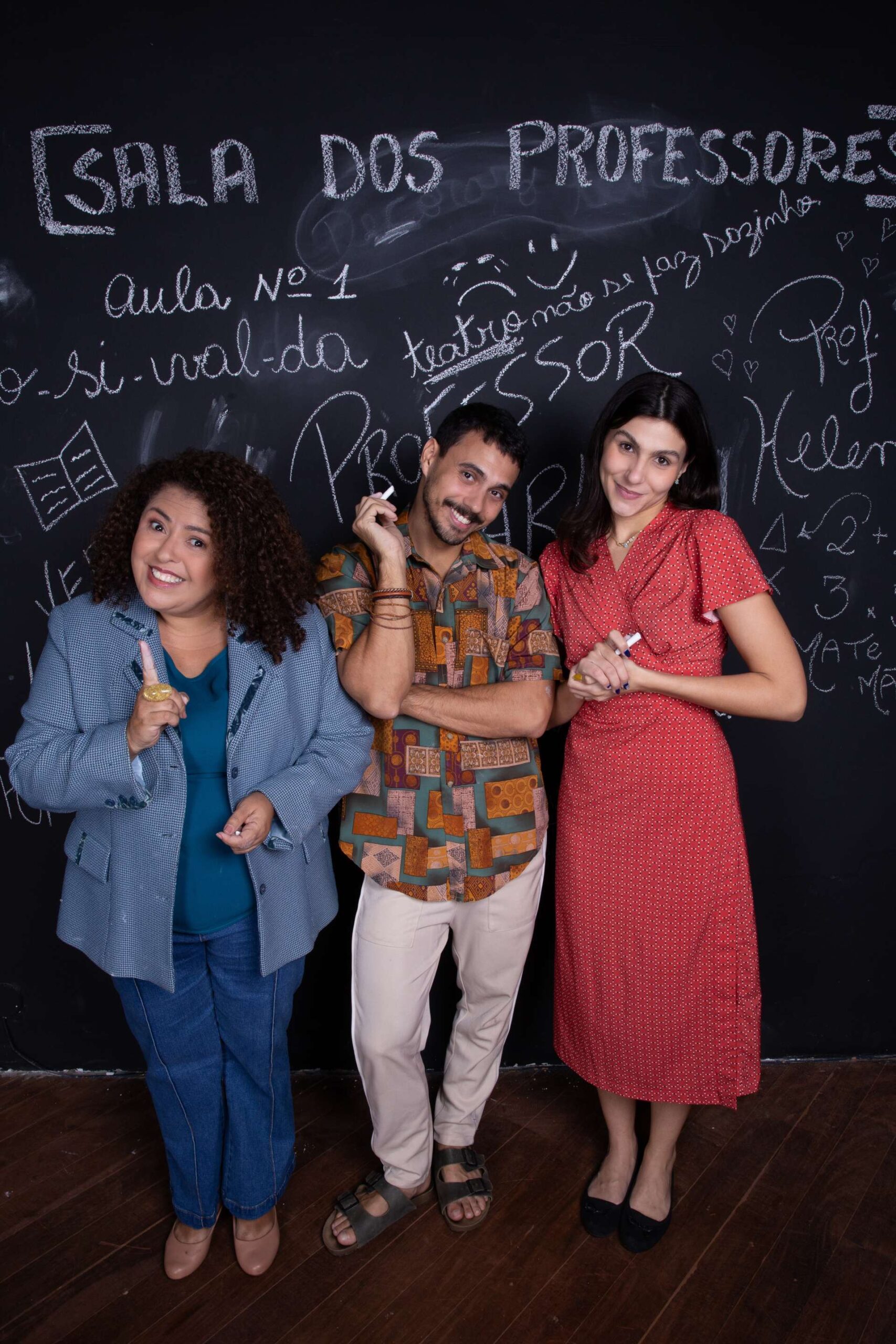 “Sala dos Professores” leva bastidores da escola ao teatro em Goiás