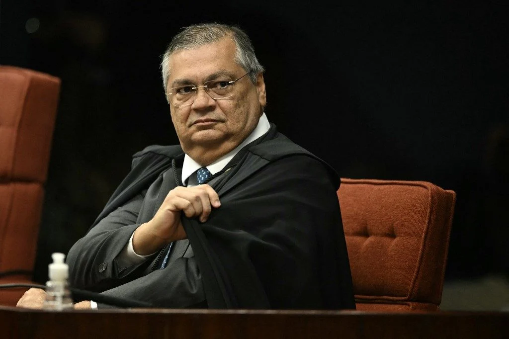 STF suspende julgamento sobre legalidade de jogos de azar após pedido de vista de Flávio Dino