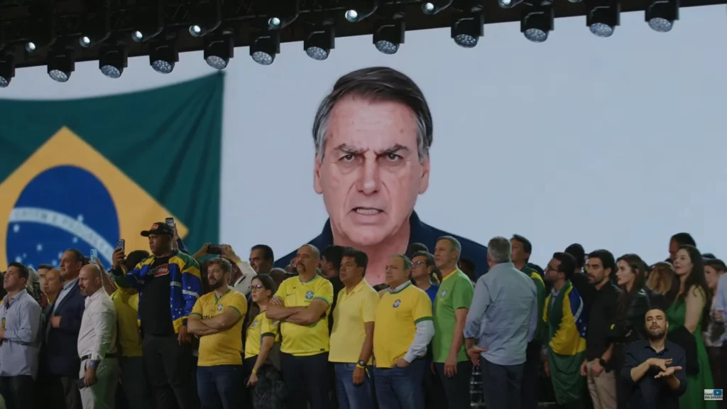 “Vídeo de Bolsonaro na convenção do PL é ilegal por si só”, diz advogado especialista em Direito Digital