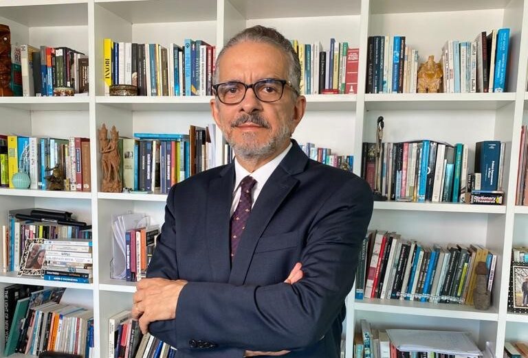 "Caiado pode devolver competitividade à direita", analisa Antônio Lavareda