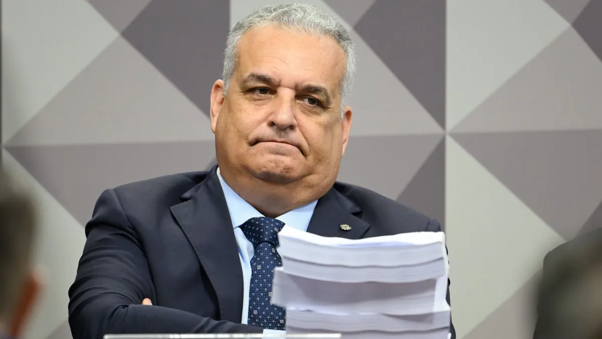 Quem é Alfredo Gaspar, vice de Flávio Bolsonaro acusado de estupro de vulnerável