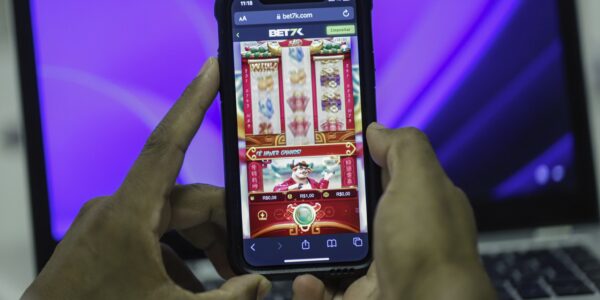 Bancos começam a devolver R$ 1,3 bilhão a apostadores de bets