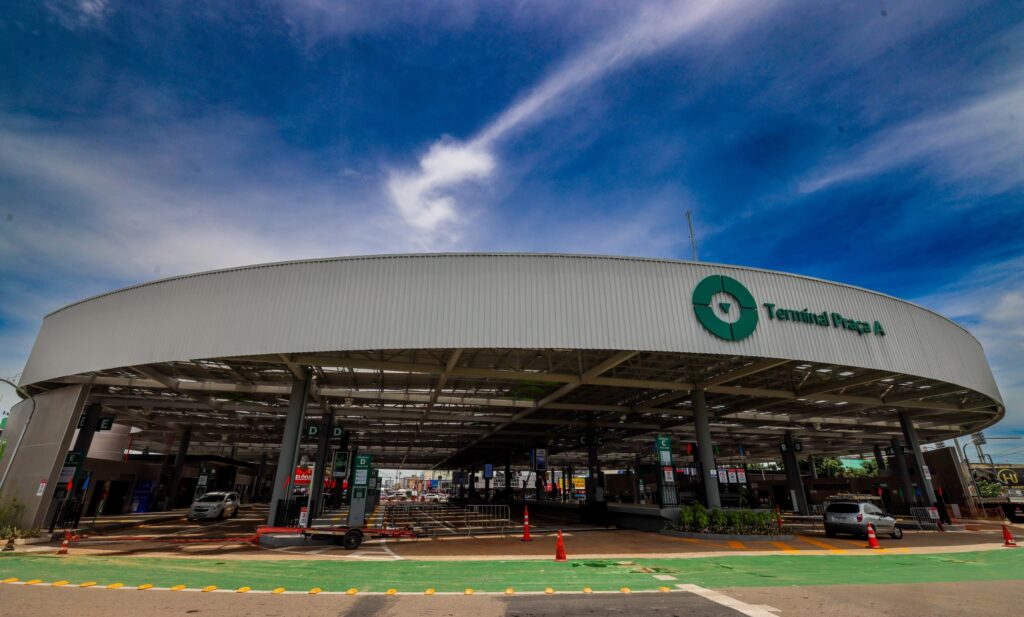 Terminal Praça A pode ganhar nome e cores do Atlético-GO; entenda