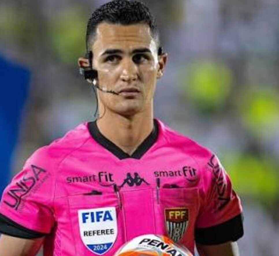 Árbitro FIFA vai comandar o clássico Atlético x Vila
