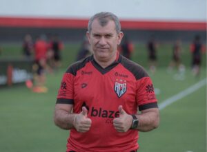 Claudio Tencati já trabalhou no Dragão e conhece bem o adversário desta noite