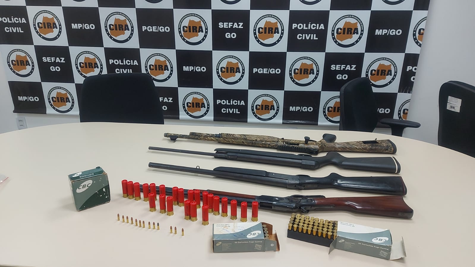 Irmãos envolvidos em fraude de R$ 45 milhões e roubo de remédios contra o câncer são presos