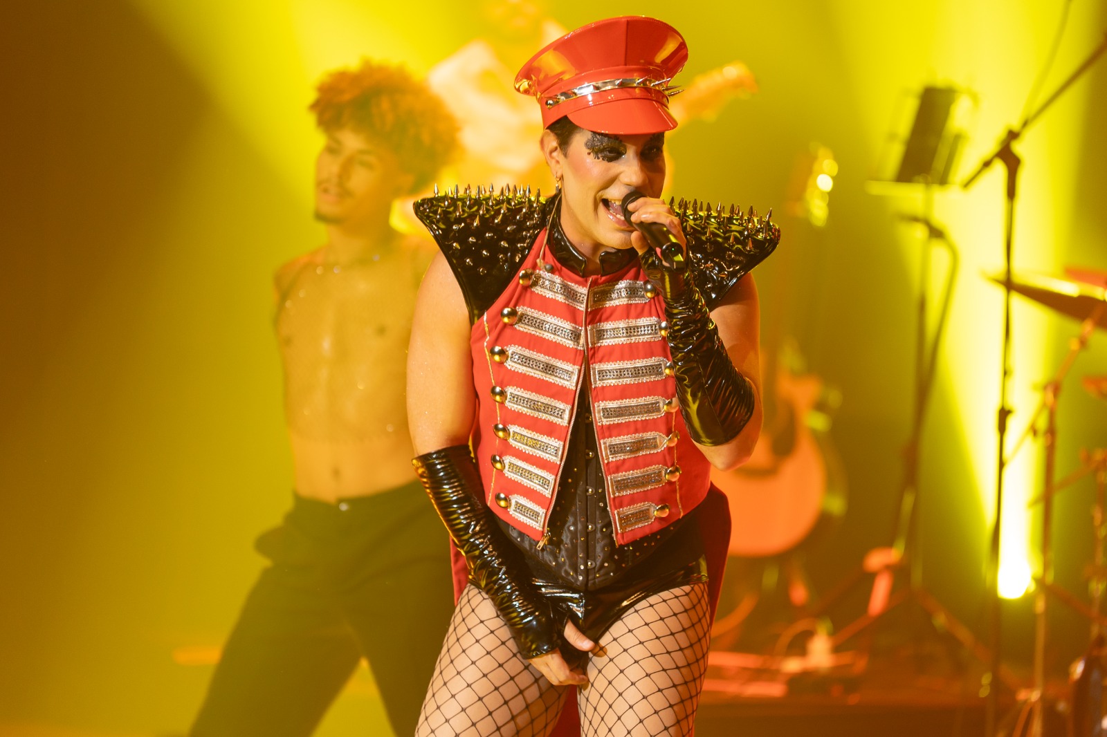 Ex-RBD Christian Chávez chega a Goiânia com a turnê solo “Para Siempre Tour”