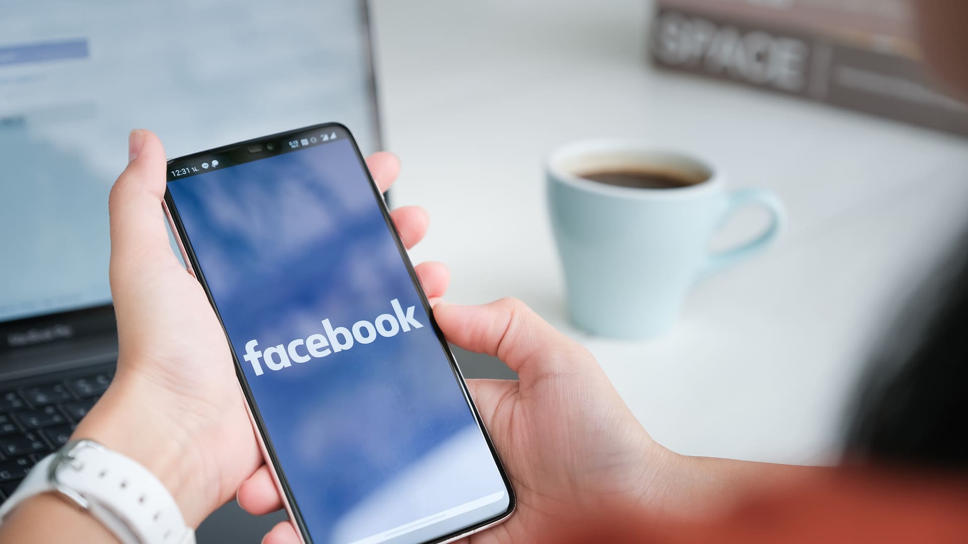 Facebook terá de pagar R$ 200 mil a influenciador de Anápolis por derrubar perfil