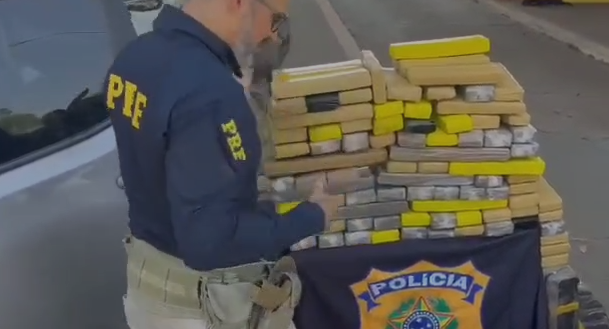 Alugado e clonado: como veículo cheio de drogas chamou a atenção da PRF em rodovia de Goiás