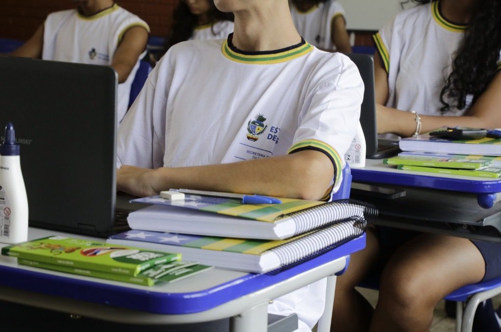 Goiás discute o futuro da educação enquanto ainda convive com uma enorme dívida educacional acumulada