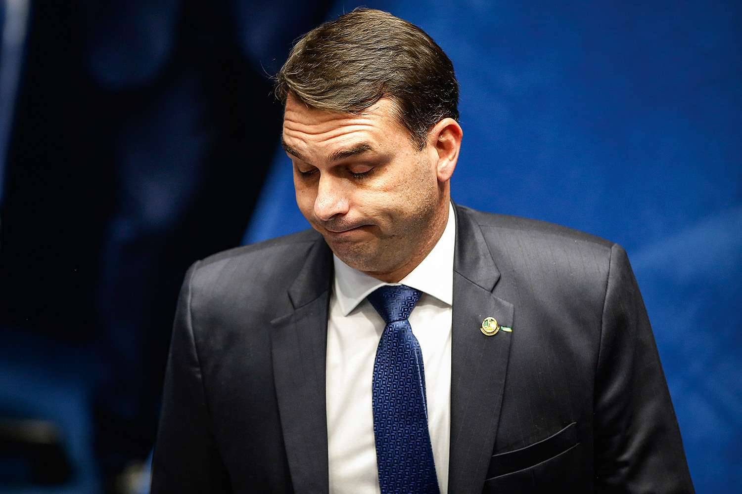PF abre inquérito para investigar fraude em filiação partidária de Flávio Bolsonaro