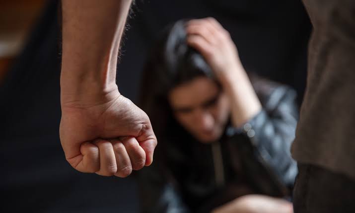 Brasil registra 351,5 mil medidas protetivas de violência domestica em 2026; uma a cada 29 segundos
