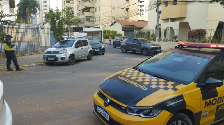 SET inicia Operação Via Livre para intensificar fiscalização de estacionamento irregular em Goiânia