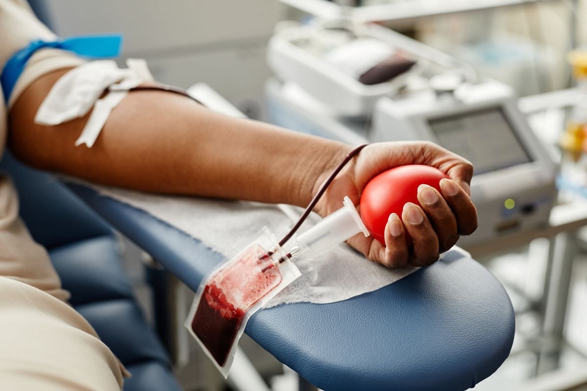 Fez tatuagem? Prazo para doar sangue poderá cair para apenas sete dias
